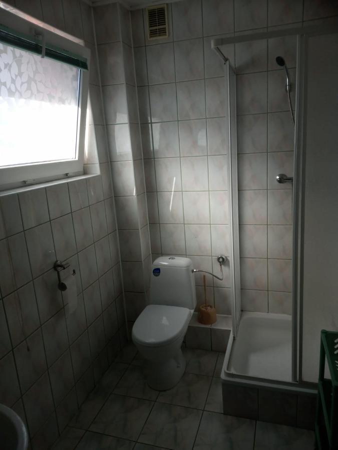 Pokoje Goscinne Tomasz Międzywodzie Extérieur photo