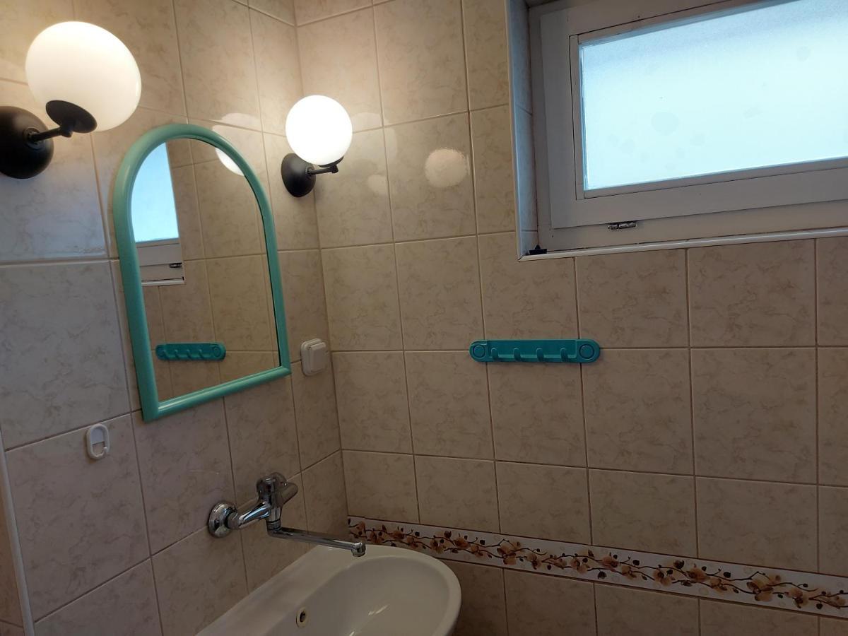 Pokoje Goscinne Tomasz Międzywodzie Extérieur photo
