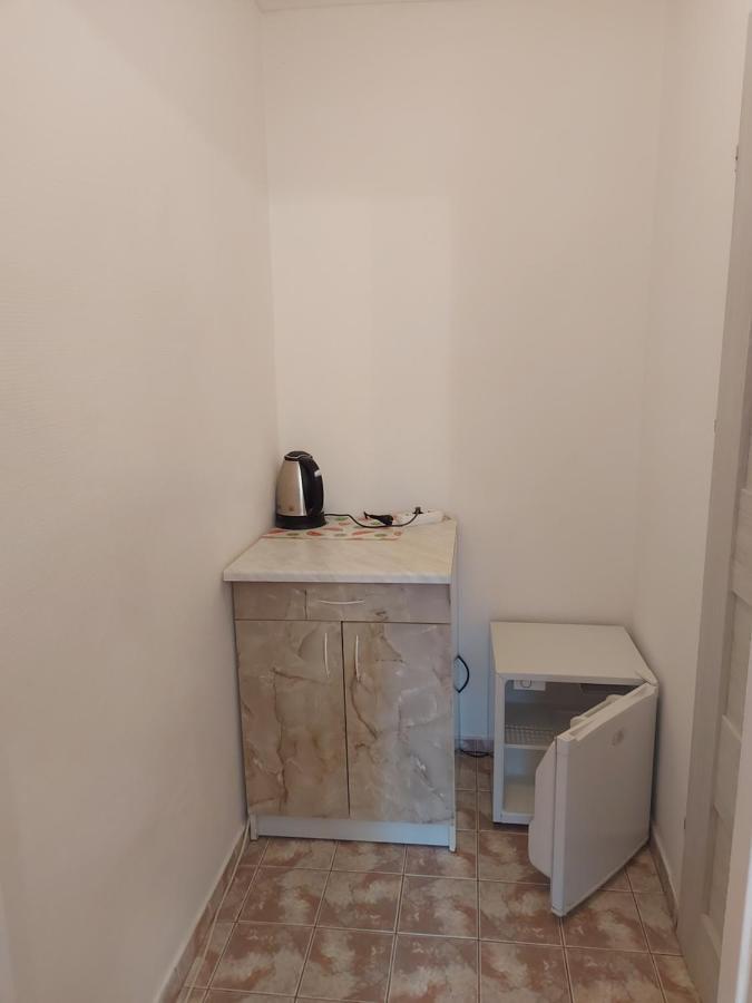 Pokoje Goscinne Tomasz Międzywodzie Extérieur photo